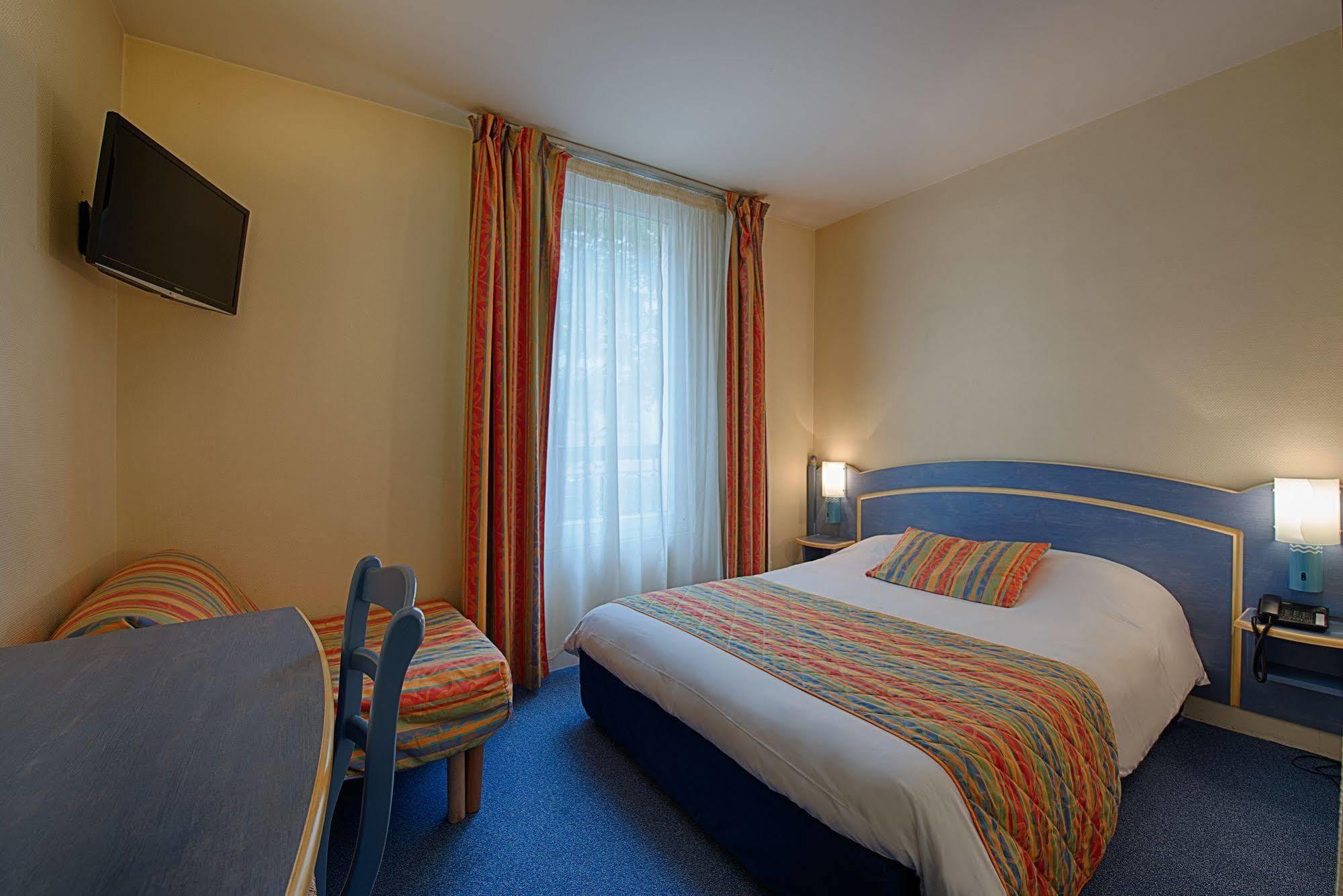 Le Ruisseau Hotel Saint-Mande Exterior photo