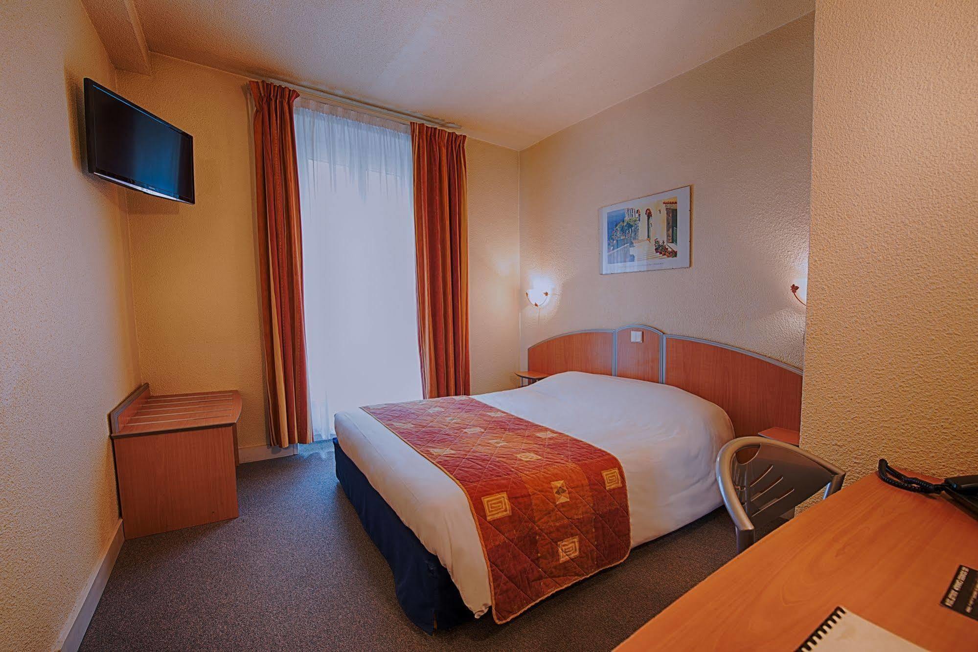 Le Ruisseau Hotel Saint-Mande Exterior photo